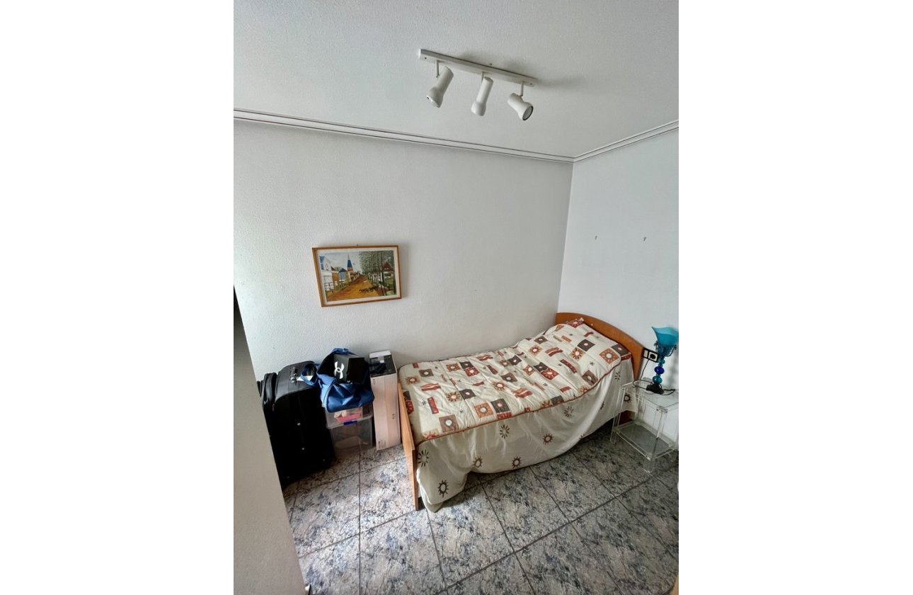 Herverkoop - Penthouse -
Torrevieja - Playa de cura