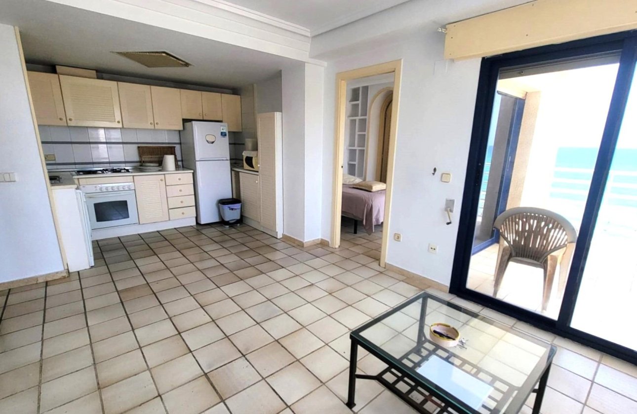 Herverkoop - Penthouse -
Torrevieja - Playa De La Mata