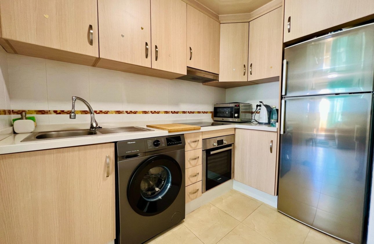 Herverkoop - Penthouse -
Torrevieja - Playa de los Locos