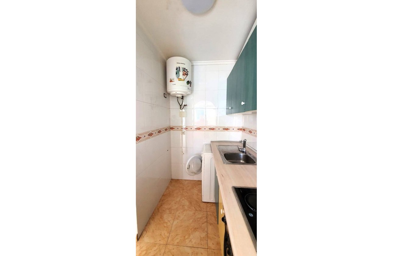 Herverkoop - Penthouse -
Torrevieja - Playa de los Locos