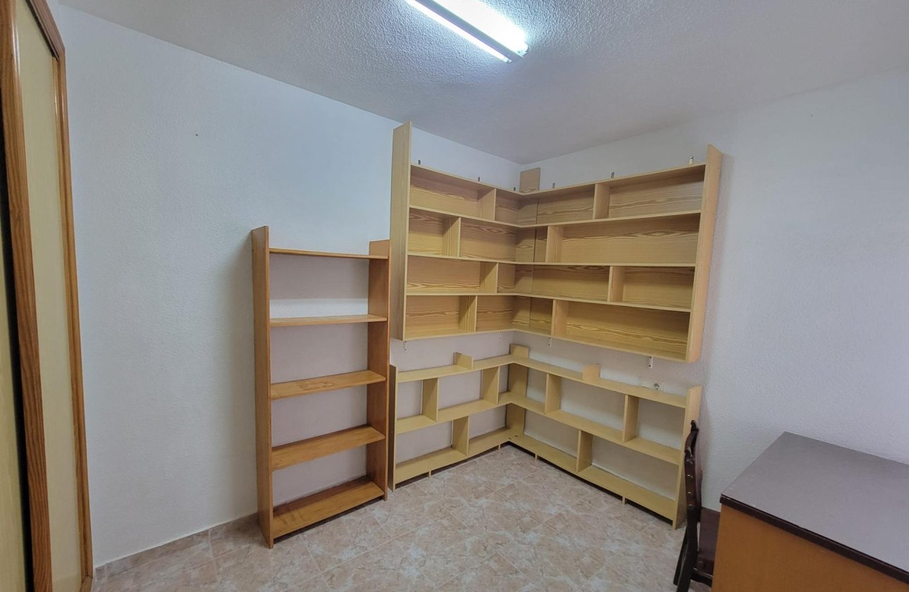 Herverkoop - Penthouse -
Torrevieja - Playa de los Locos