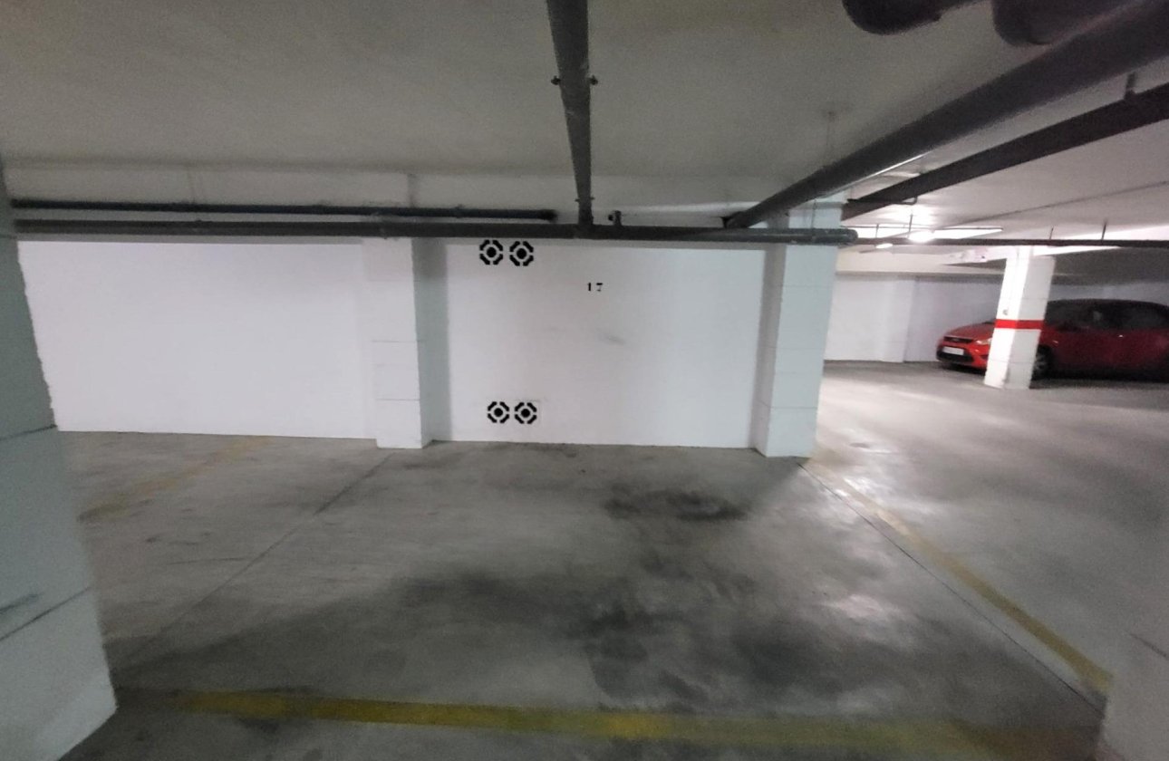 Herverkoop - Penthouse -
Torrevieja - Playa de los Locos