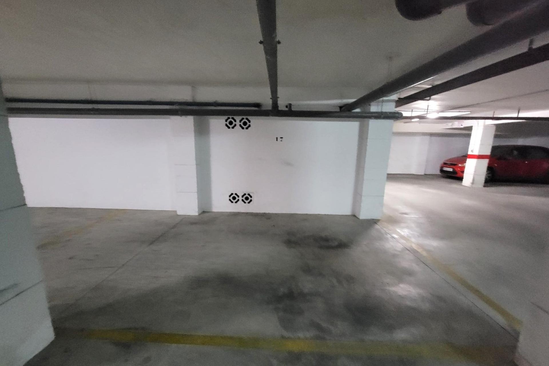 Herverkoop - Penthouse -
Torrevieja - Playa de los Locos