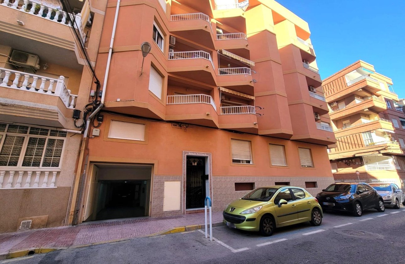 Herverkoop - Penthouse -
Torrevieja - Playa de los Locos