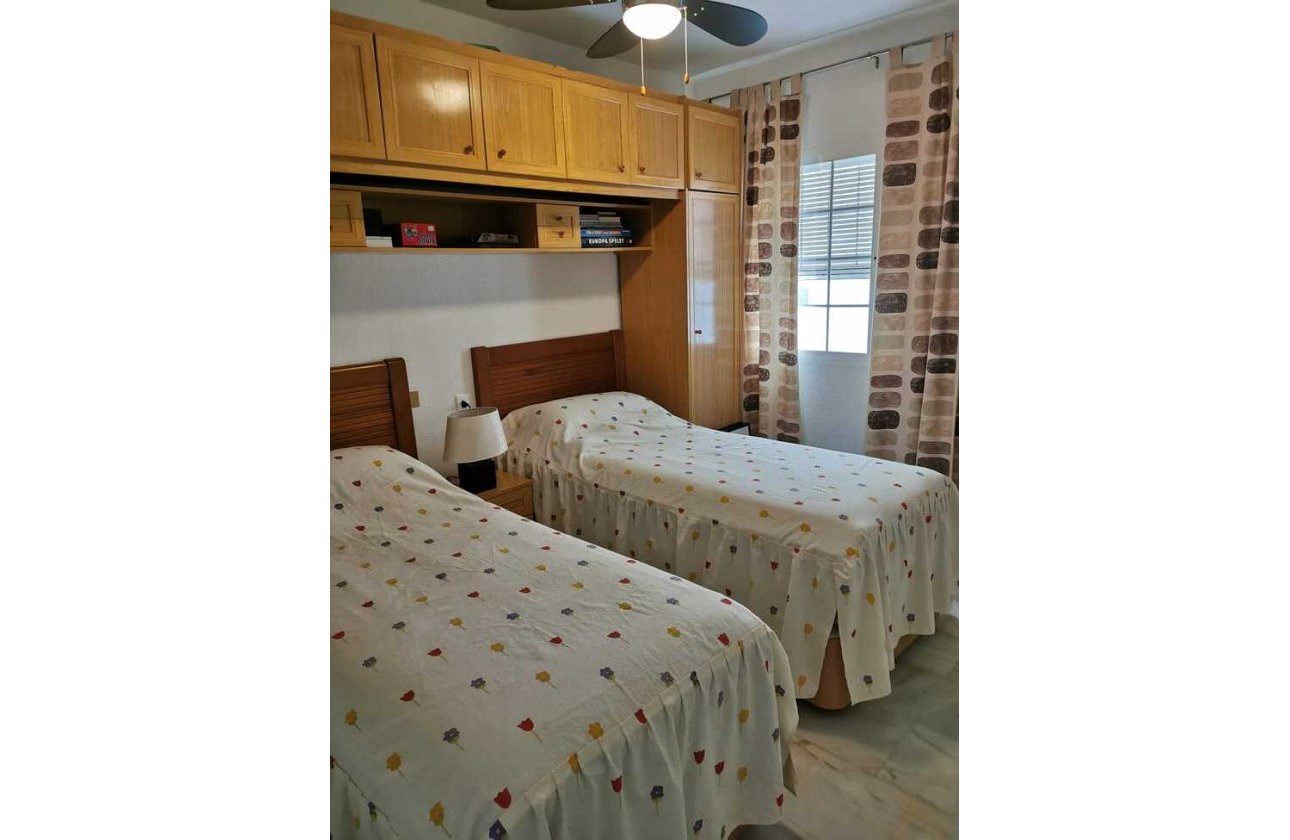 Herverkoop - Penthouse -
Torrevieja - Playa de los Locos