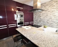 Herverkoop - Penthouse -
Torrevieja - Playa De Los Naufragos