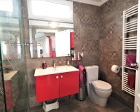 Herverkoop - Penthouse -
Torrevieja - Playa De Los Naufragos