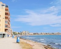 Herverkoop - Penthouse -
Torrevieja - Playa De Los Naufragos