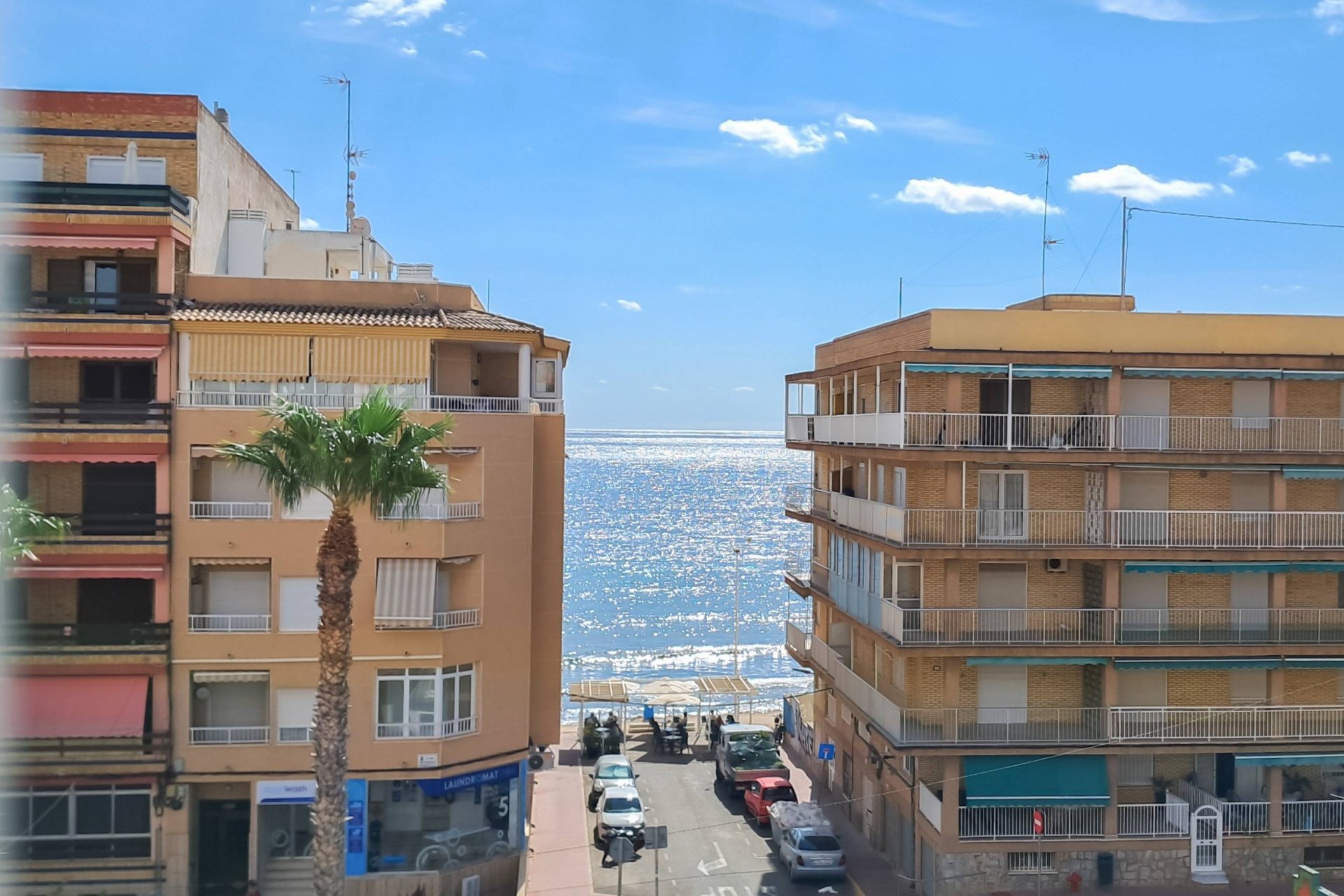 Herverkoop - Penthouse -
Torrevieja - Playa De Los Naufragos