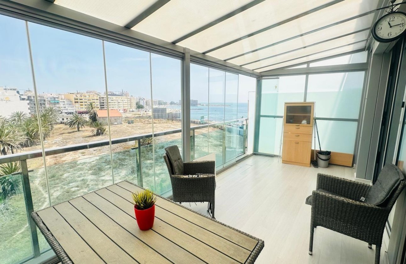 Herverkoop - Penthouse -
Torrevieja - Playa del Cura