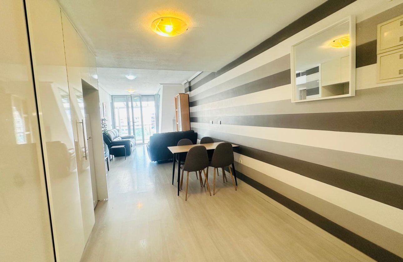 Herverkoop - Penthouse -
Torrevieja - Playa del Cura