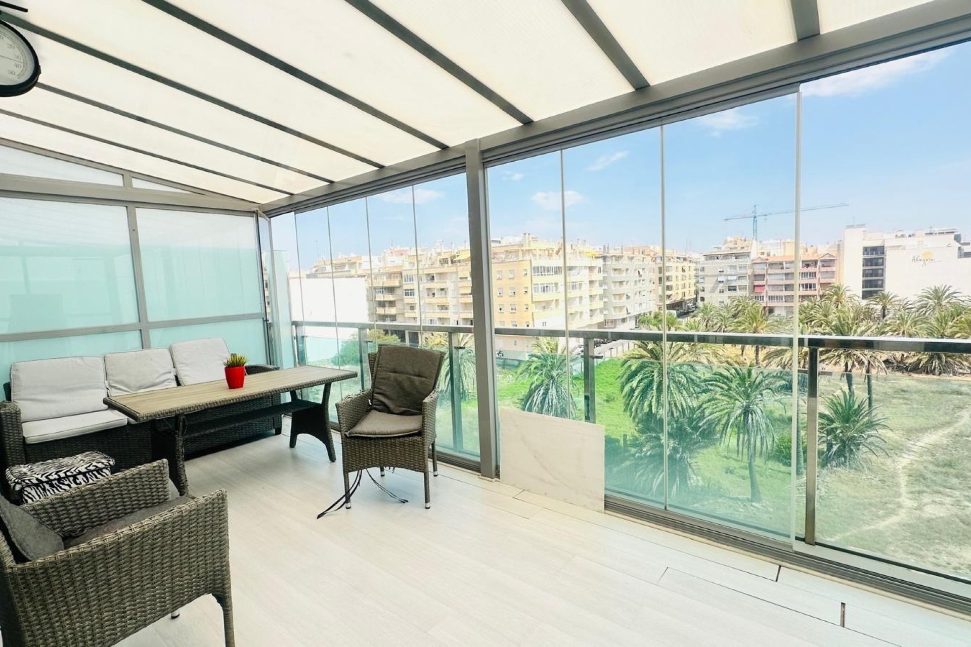 Herverkoop - Penthouse -
Torrevieja - Playa del Cura