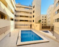 Herverkoop - Penthouse -
Torrevieja - Playa del Cura