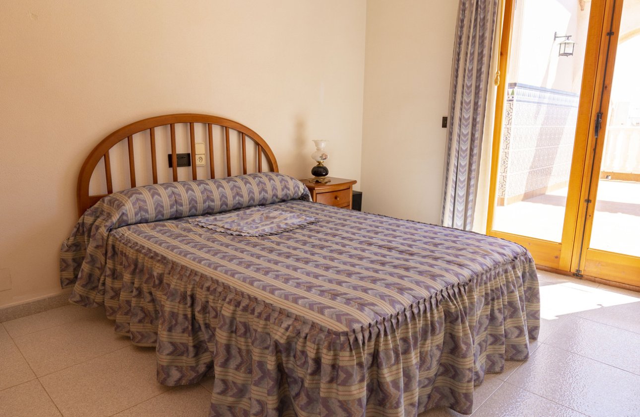 Herverkoop - Penthouse -
Torrevieja - Playa del Cura