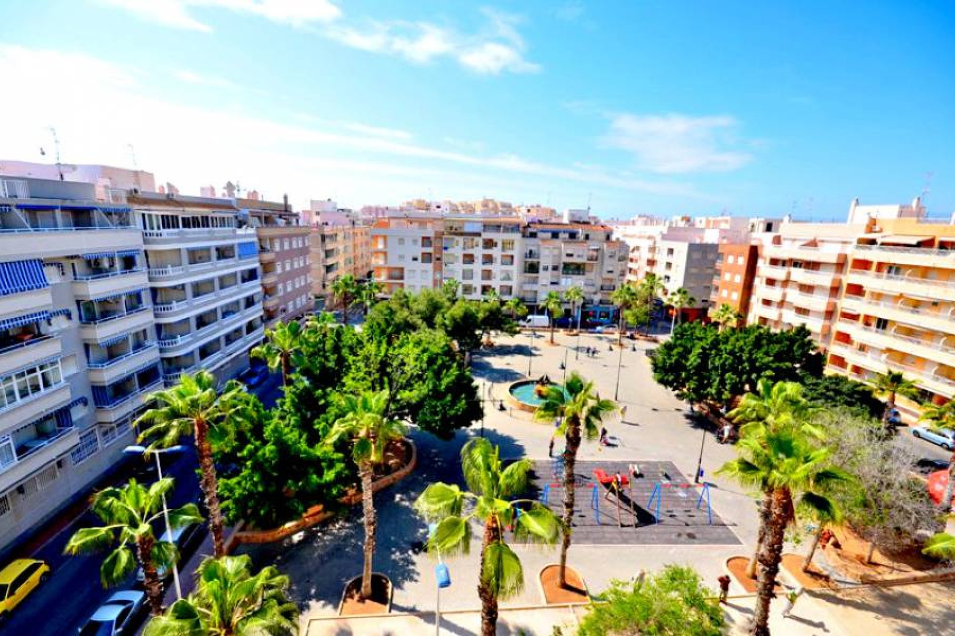 Herverkoop - Penthouse -
Torrevieja - Playa del Cura