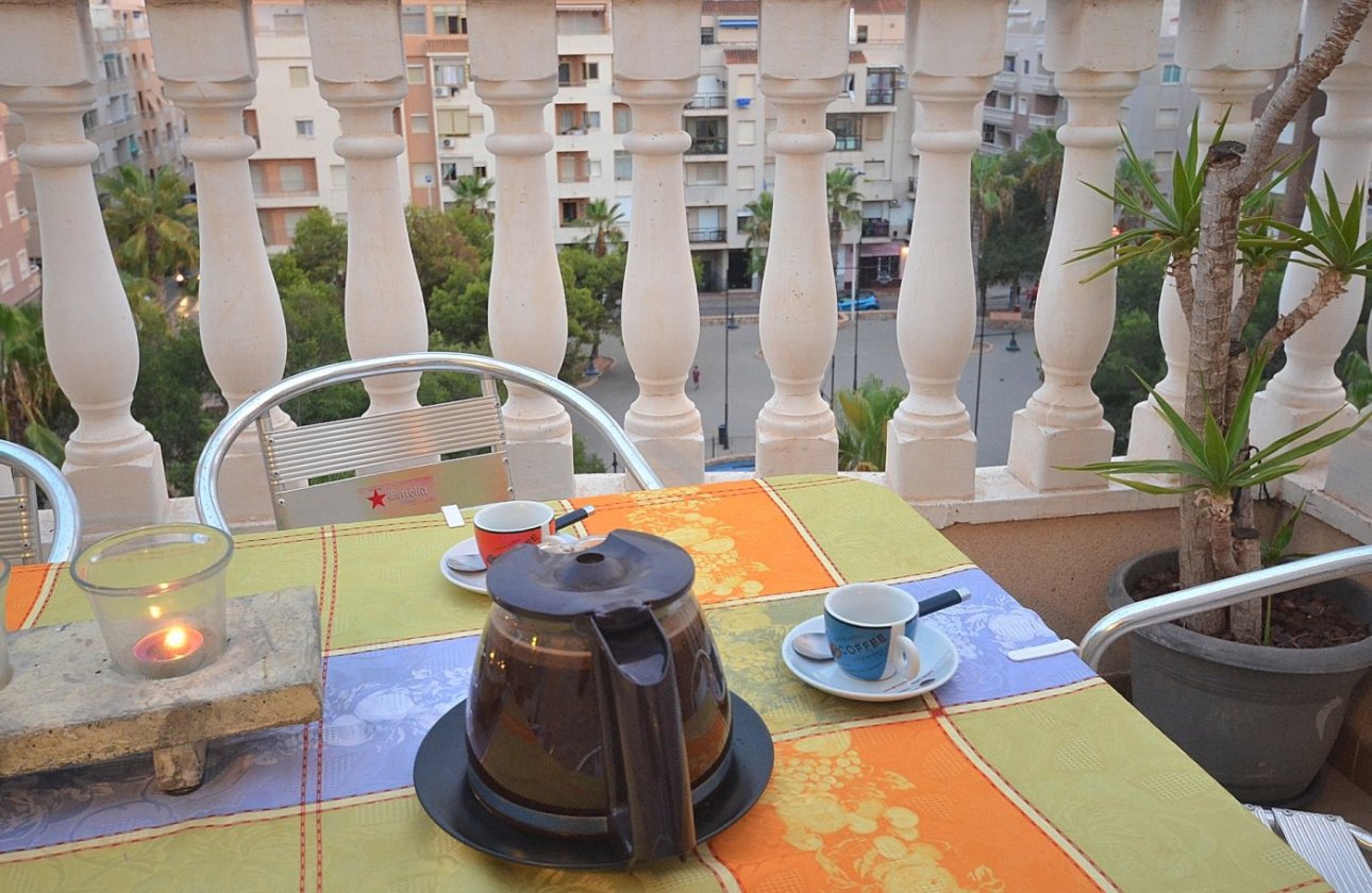 Herverkoop - Penthouse -
Torrevieja - Playa del Cura