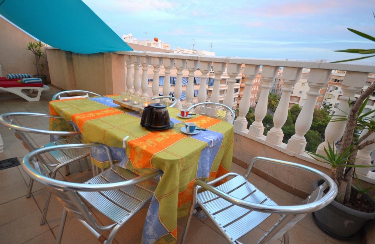 Herverkoop - Penthouse -
Torrevieja - Playa del Cura