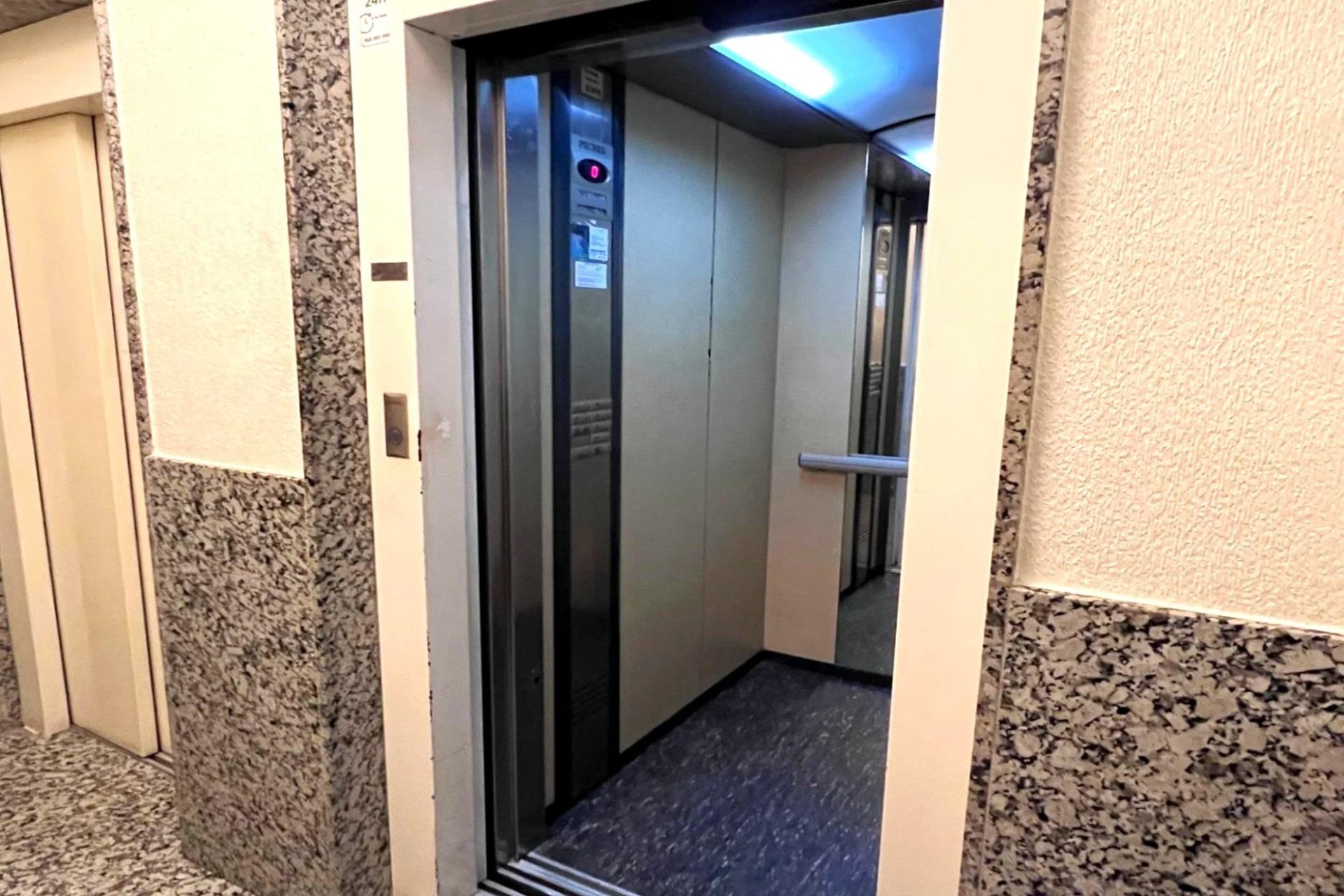 Herverkoop - Penthouse -
Torrevieja - Playa del Cura