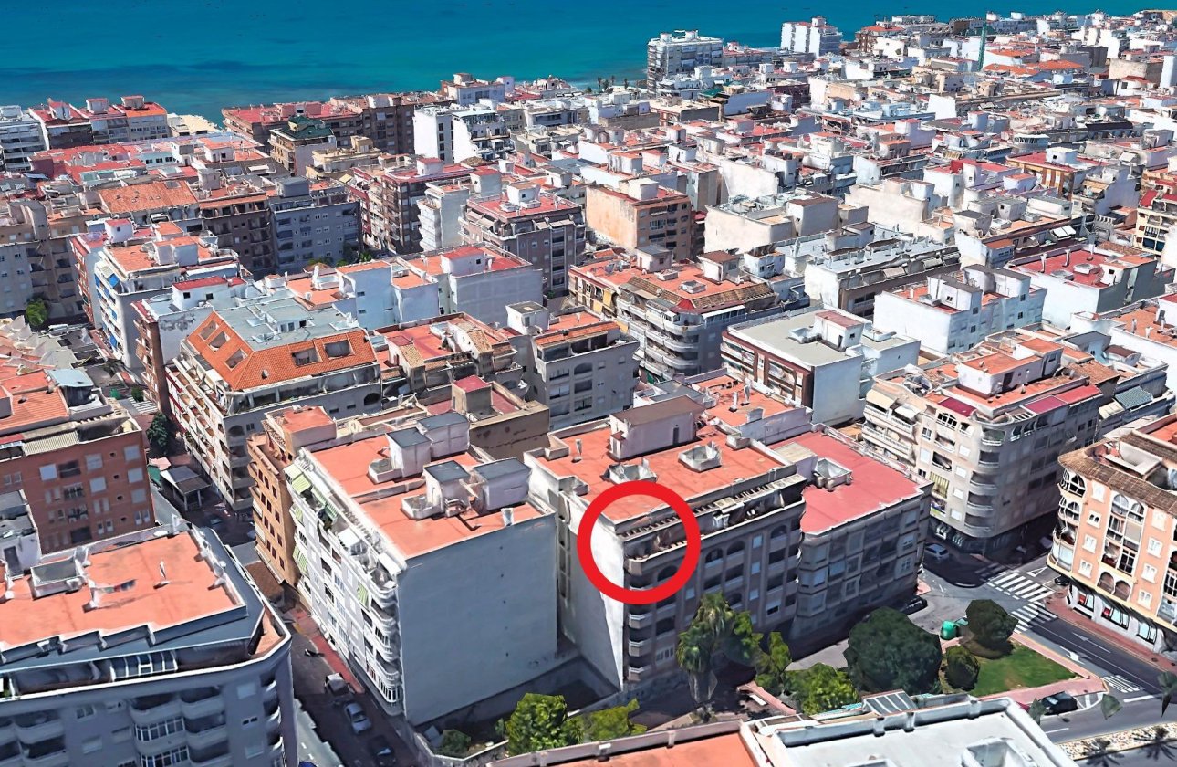 Herverkoop - Penthouse -
Torrevieja - Playa del Cura