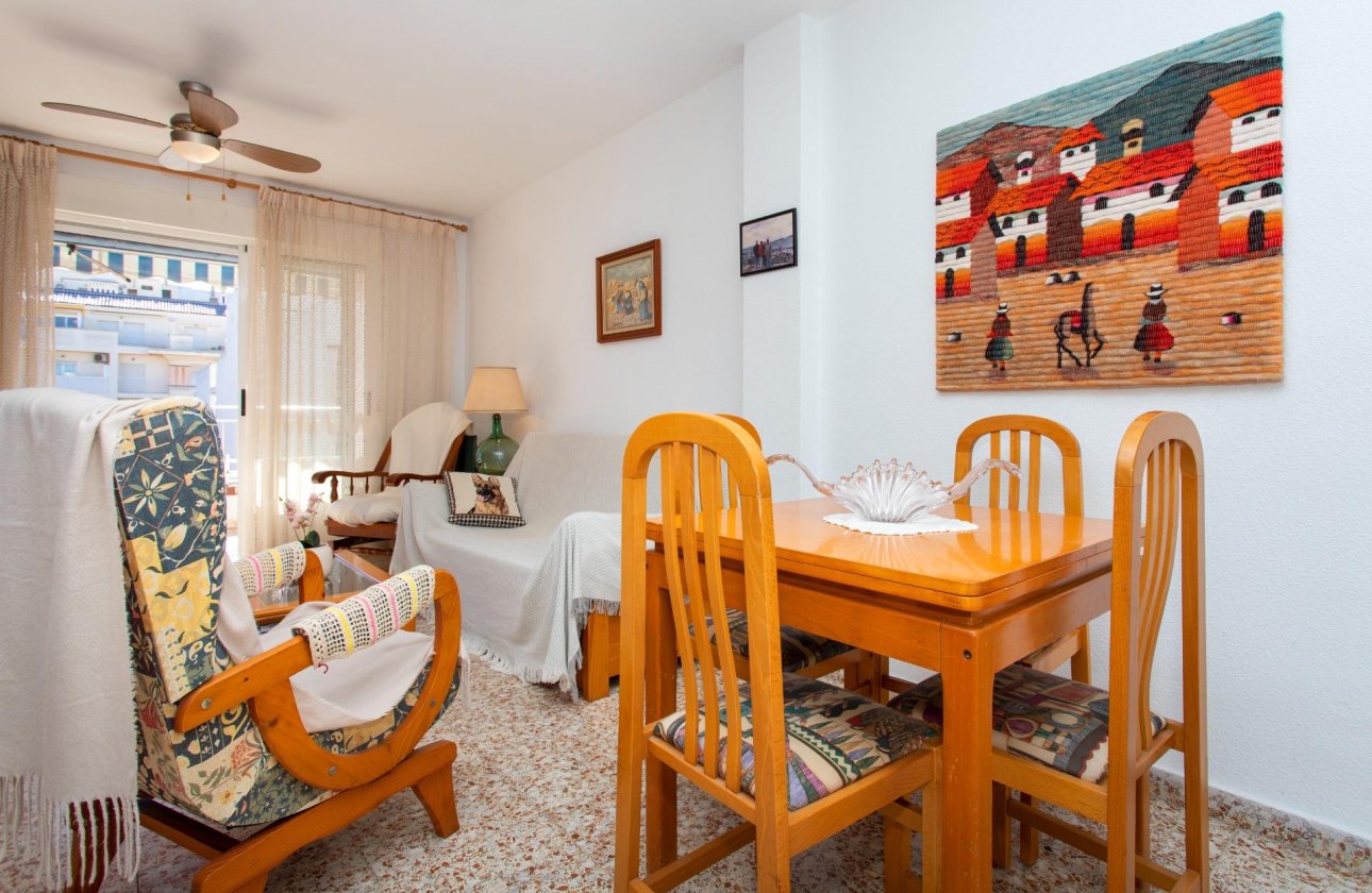 Herverkoop - Penthouse -
Torrevieja - Playa del Cura