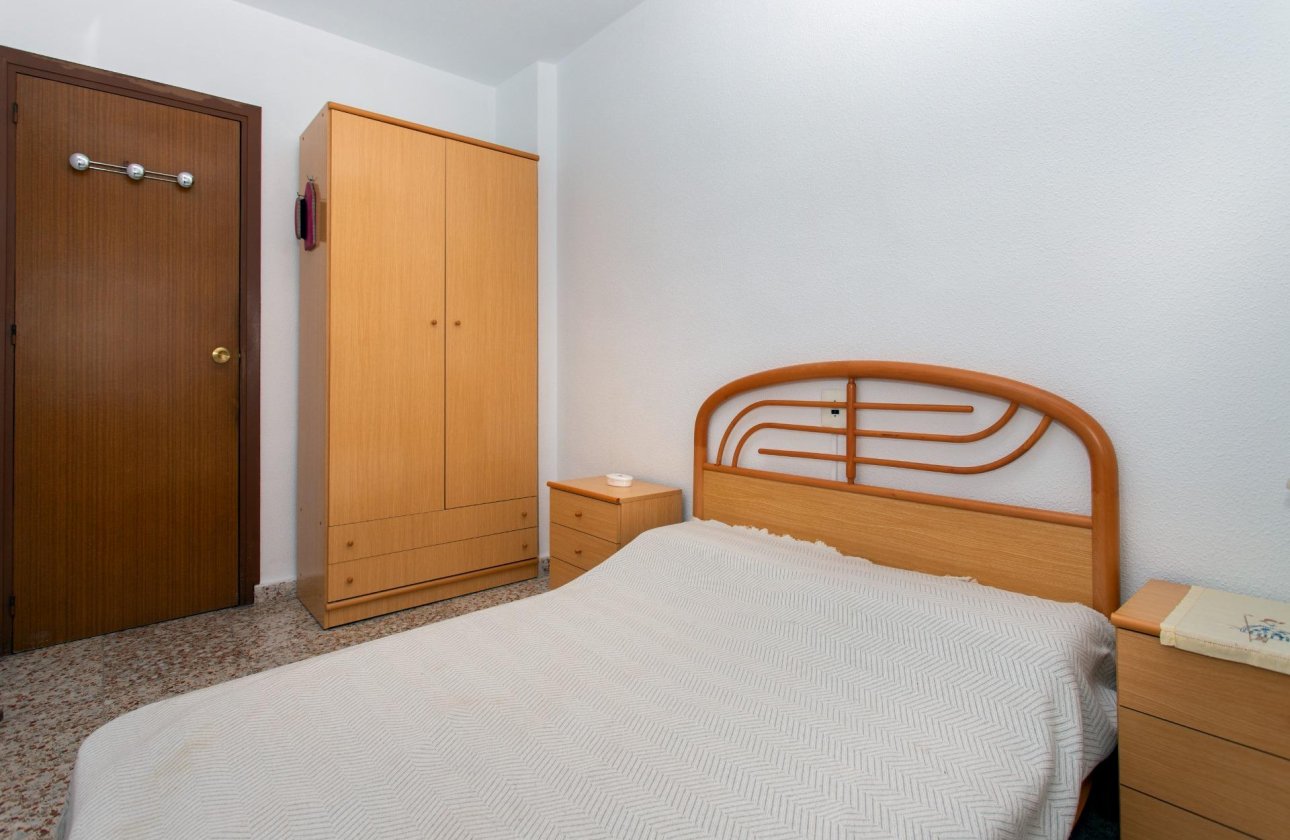 Herverkoop - Penthouse -
Torrevieja - Playa del Cura