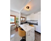 Herverkoop - Penthouse -
Torrevieja - Playa del Cura