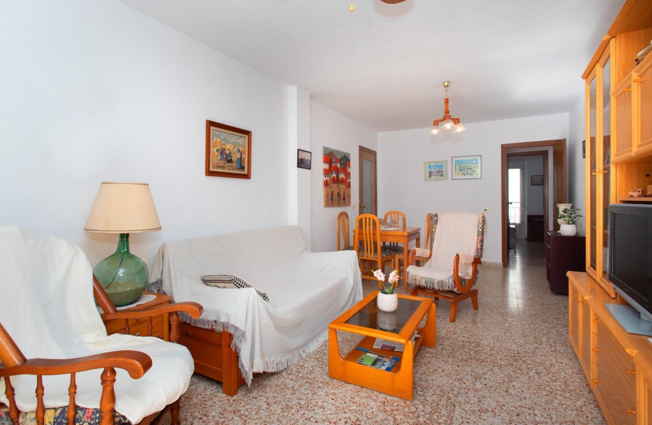 Herverkoop - Penthouse -
Torrevieja - Playa del Cura