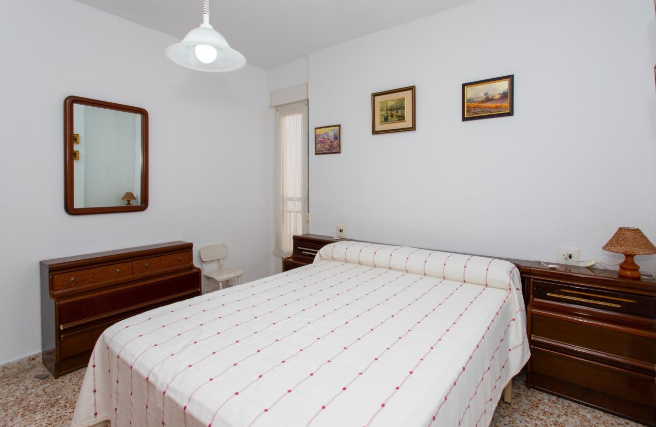 Herverkoop - Penthouse -
Torrevieja - Playa del Cura