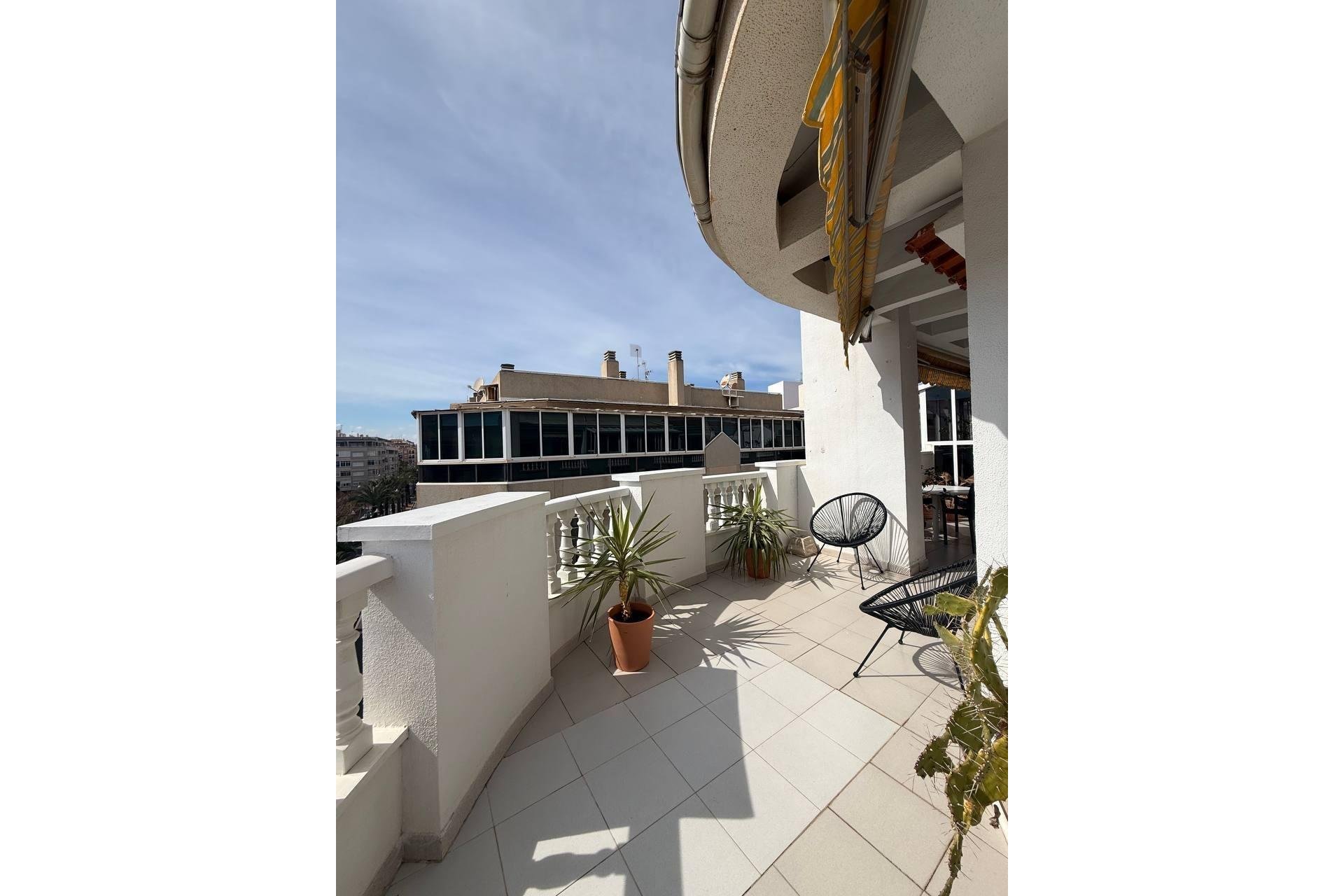 Herverkoop - Penthouse -
Torrevieja - Playa del Cura