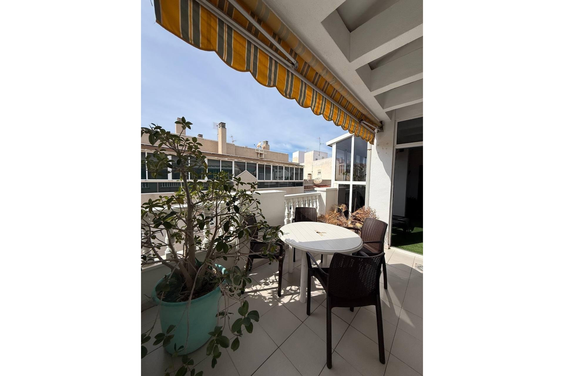 Herverkoop - Penthouse -
Torrevieja - Playa del Cura