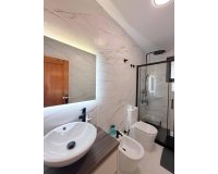 Herverkoop - Penthouse -
Torrevieja - Playa del Cura