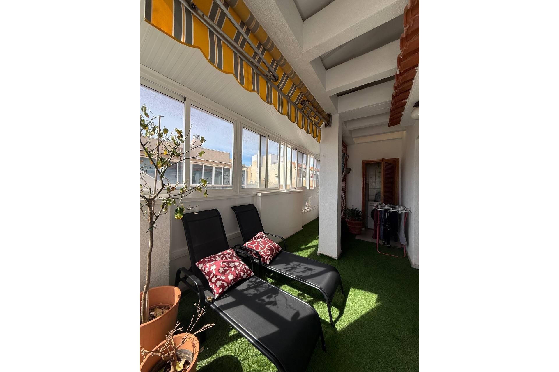 Herverkoop - Penthouse -
Torrevieja - Playa del Cura