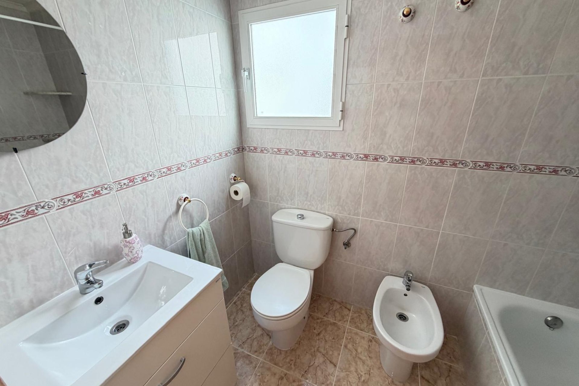 Herverkoop - Penthouse -
Torrevieja - Playa del Cura