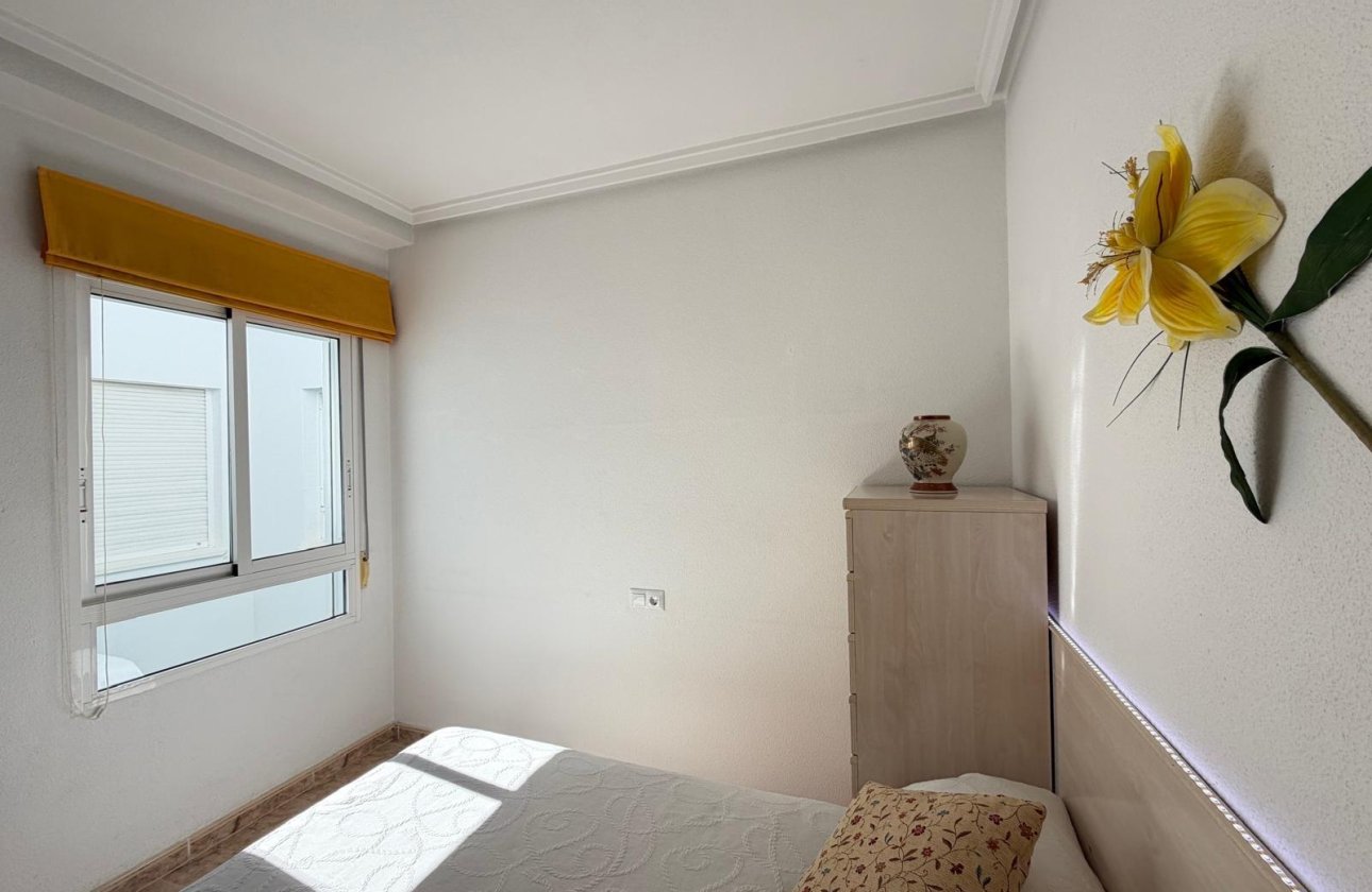 Herverkoop - Penthouse -
Torrevieja - Playa del Cura