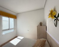 Herverkoop - Penthouse -
Torrevieja - Playa del Cura