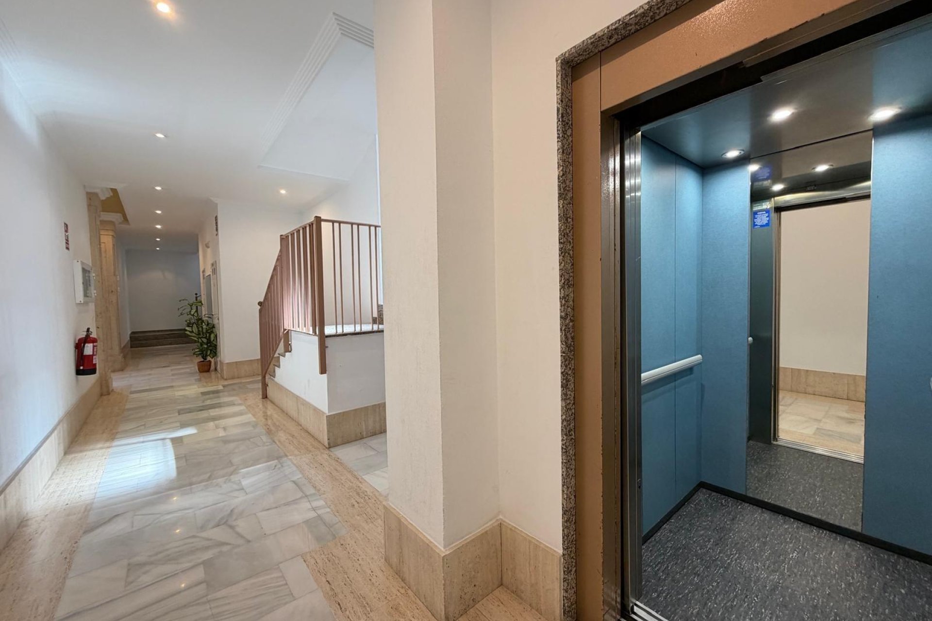 Herverkoop - Penthouse -
Torrevieja - Playa del Cura