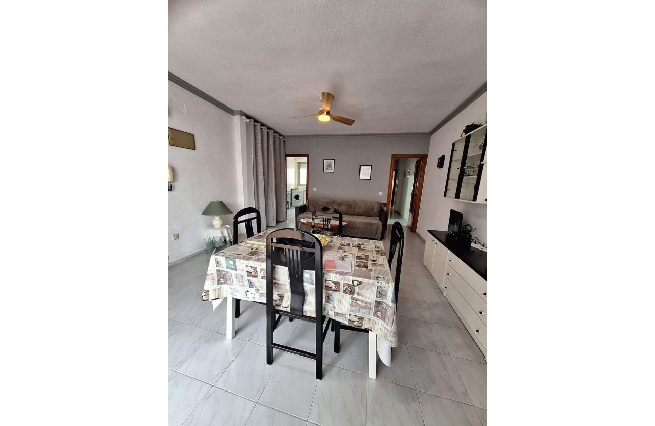 Herverkoop - Penthouse -
Torrevieja - Playa del Cura