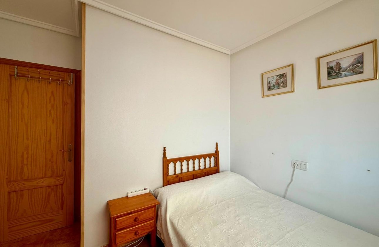 Herverkoop - Penthouse -
Torrevieja - Playa del Cura