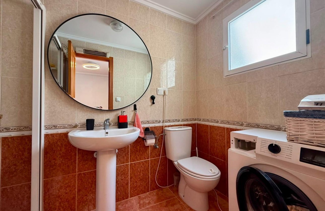 Herverkoop - Penthouse -
Torrevieja - Playa del Cura