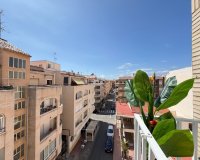 Herverkoop - Penthouse -
Torrevieja - Playa del Cura