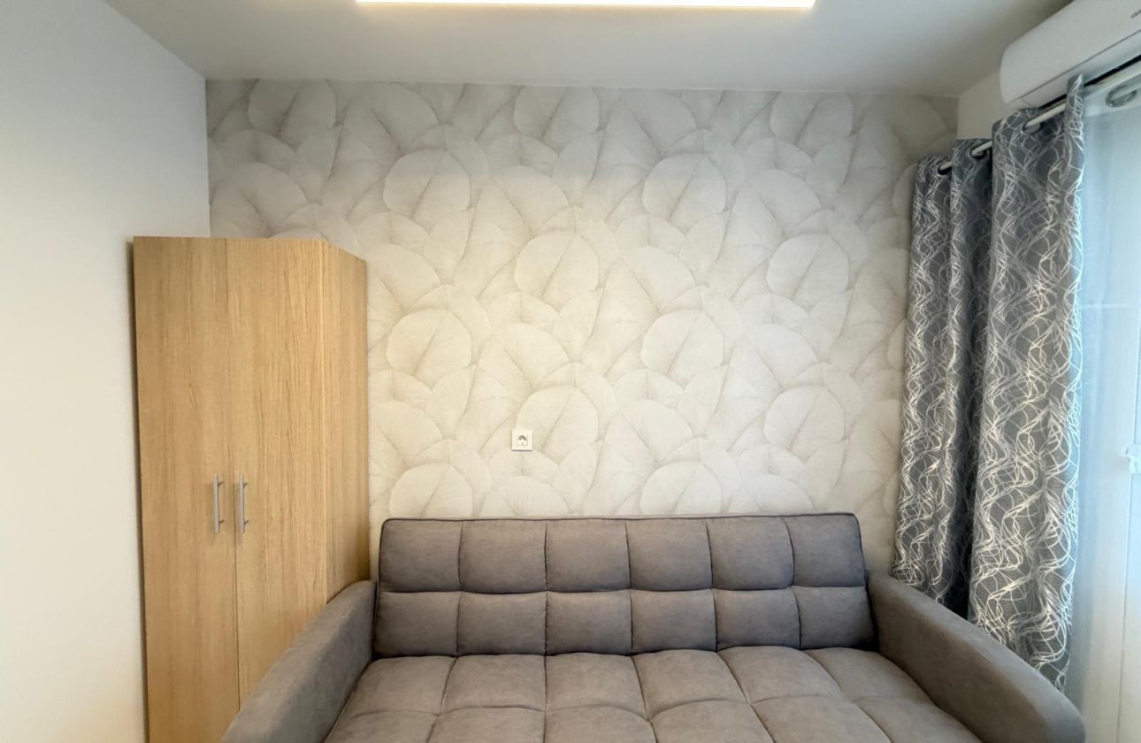 Herverkoop - Penthouse -
Torrevieja - Playa del Cura