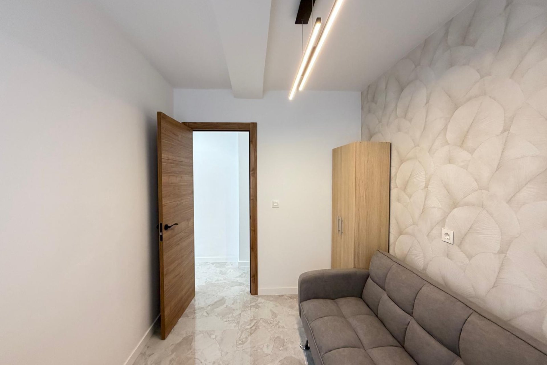 Herverkoop - Penthouse -
Torrevieja - Playa del Cura