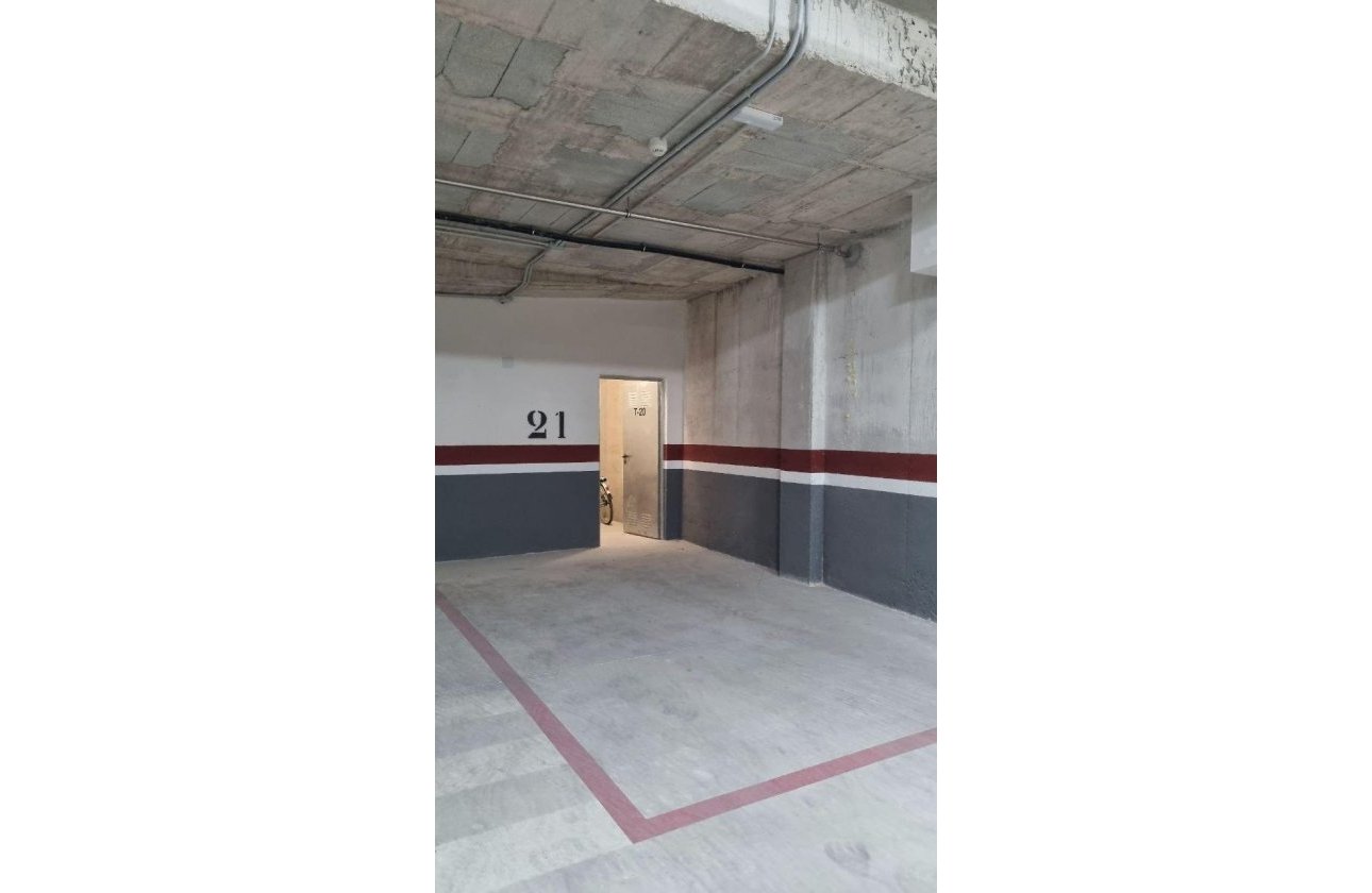 Herverkoop - Penthouse -
Torrevieja - Playa del Cura