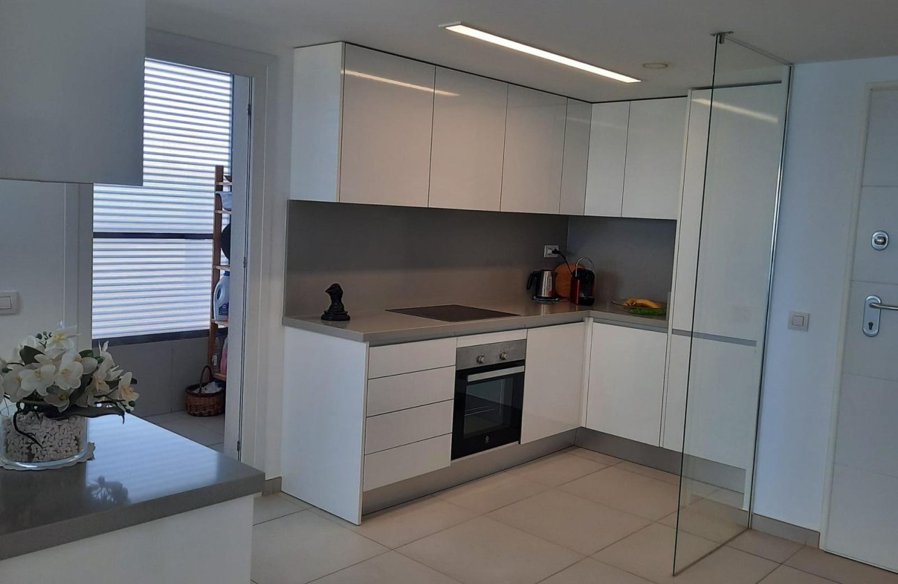 Herverkoop - Penthouse -
Torrevieja - Punta Prima