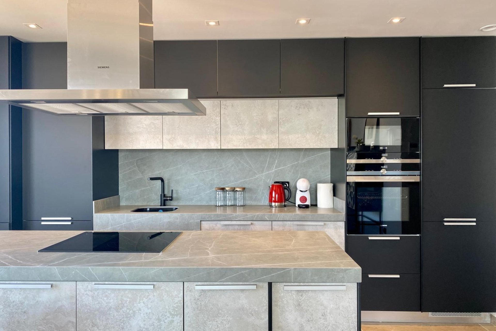 Herverkoop - Penthouse -
Torrevieja - Punta Prima