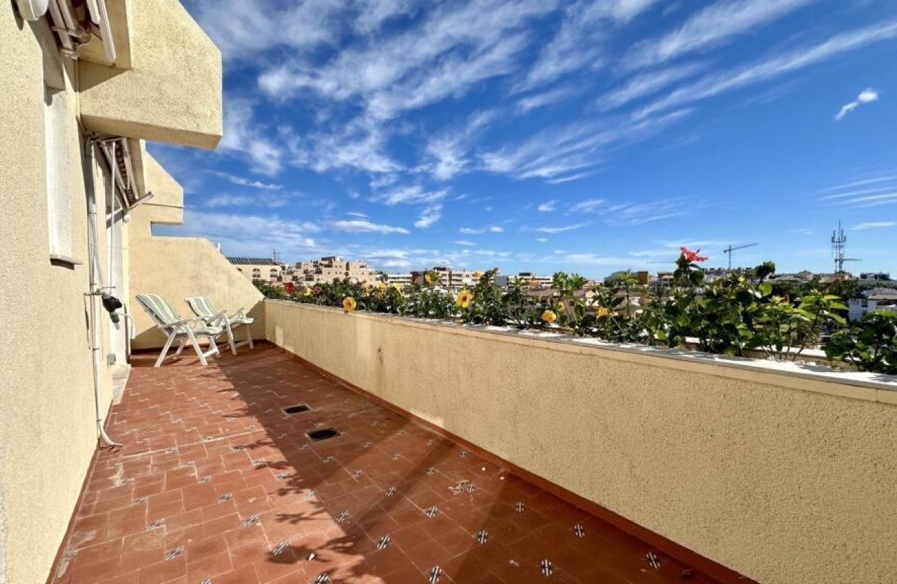 Herverkoop - Penthouse -
Torrevieja - Punta Prima