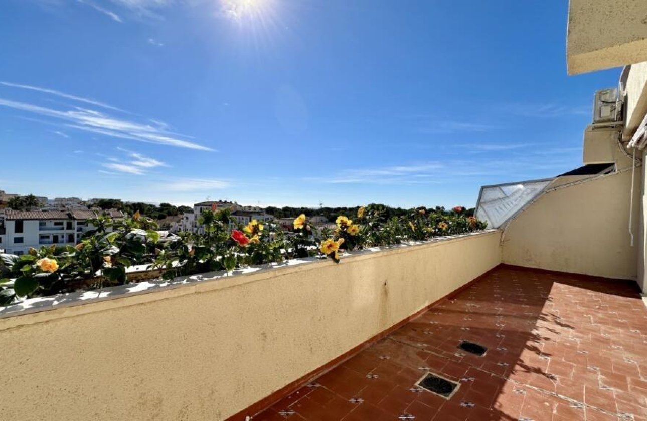 Herverkoop - Penthouse -
Torrevieja - Punta Prima