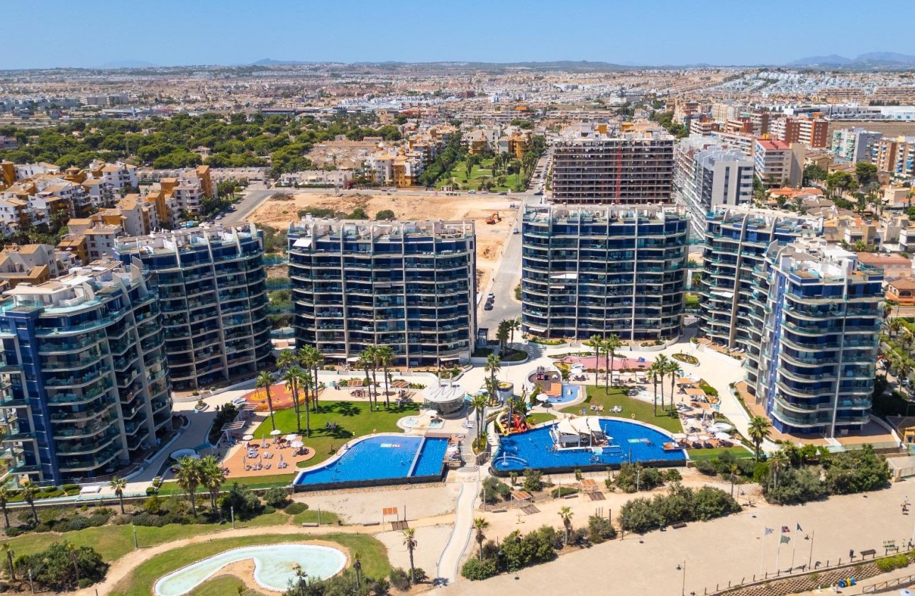 Herverkoop - Penthouse -
Torrevieja - Punta Prima