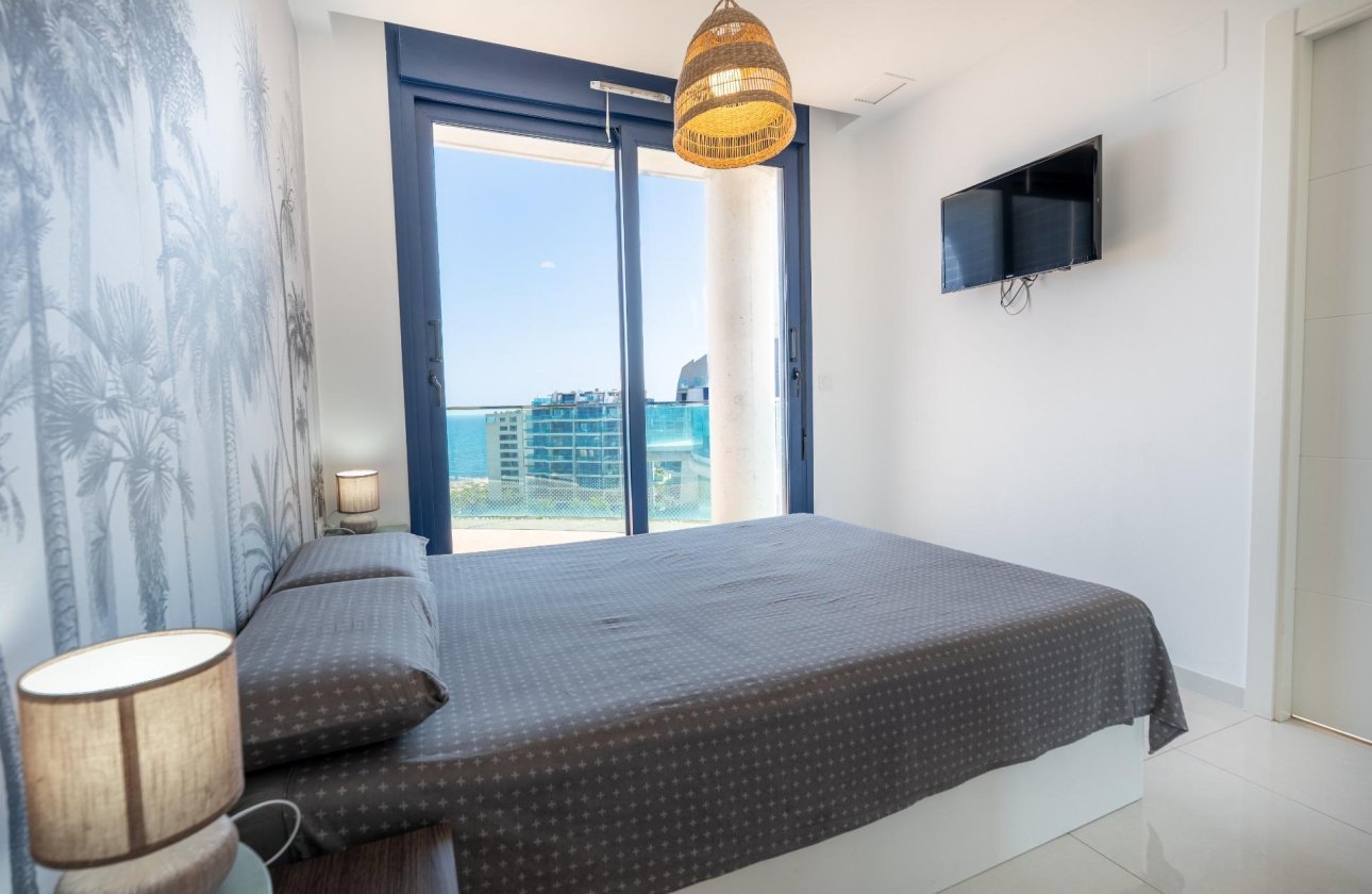 Herverkoop - Penthouse -
Torrevieja - Punta Prima