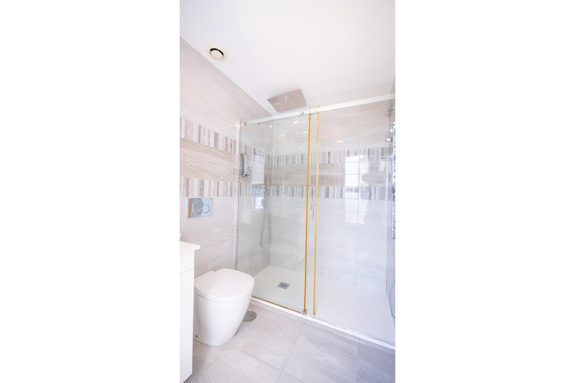 Herverkoop - Penthouse -
Torrevieja - Punta Prima